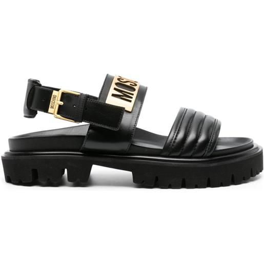 Moschino sandali con placca logo - nero