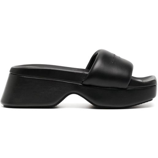 Alexander Wang sandali slides con logo goffrato - nero