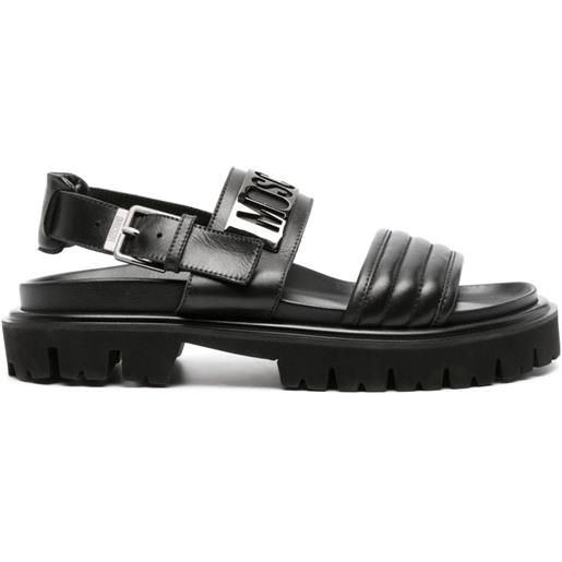 Moschino sandali con placca logo - nero