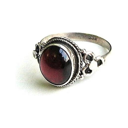 Shanya - anello etnico, argento sterling, colore: rosso granato, argento, 10, cod. Ss419
