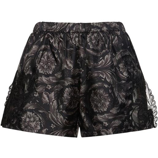 VERSACE shorts in twill di seta con stampa barocco