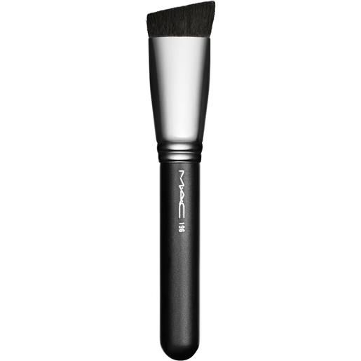 MAC Cosmetics pennello per il trucco 196 (slanted flat top foundation brush)
