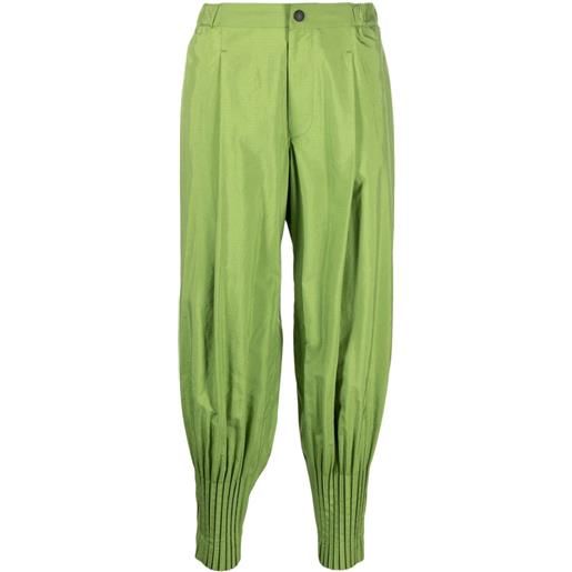 Homme Plissé Issey Miyake pantaloni affusolati cascade - verde