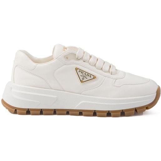 Prada sneakers con triangolo a logo - bianco