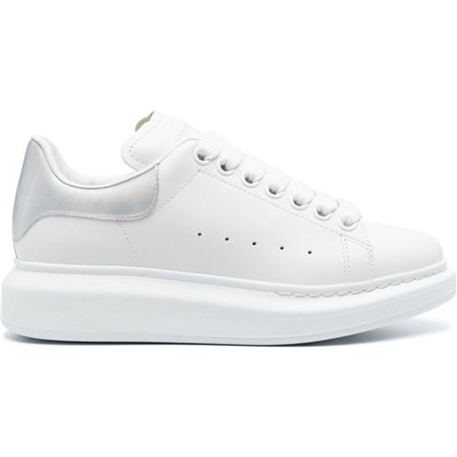 Alexander McQueen sneakers con inserti iridescenti - bianco