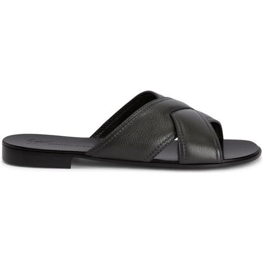 Giuseppe Zanotti sandali slides flavio con design a incrocio - grigio