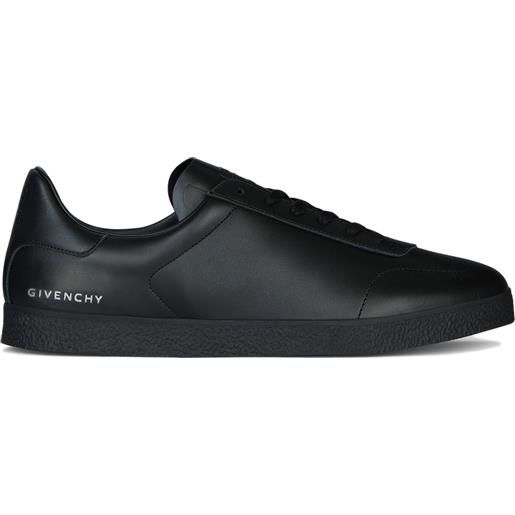 GIVENCHY sneakers town