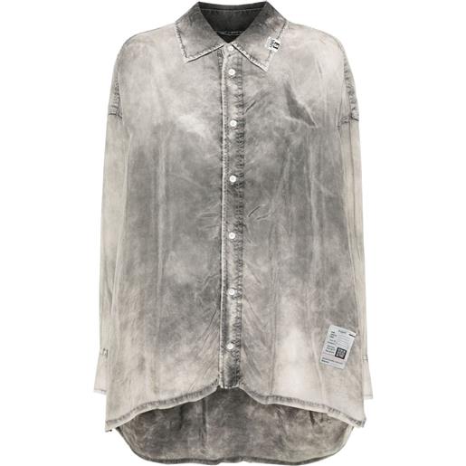 Maison Mihara Yasuhiro camicia con lavaggio acido - grigio