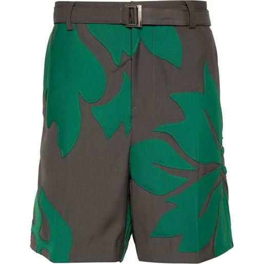 sacai shorts sartoriali con applicazioni - verde