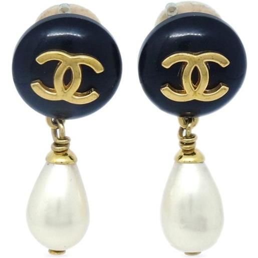CHANEL Pre-Owned - orecchini cc pendenti con perle sintetiche pre-owned 1996 - donna - placcatura in oro/acrilico/resina - taglia unica - nero
