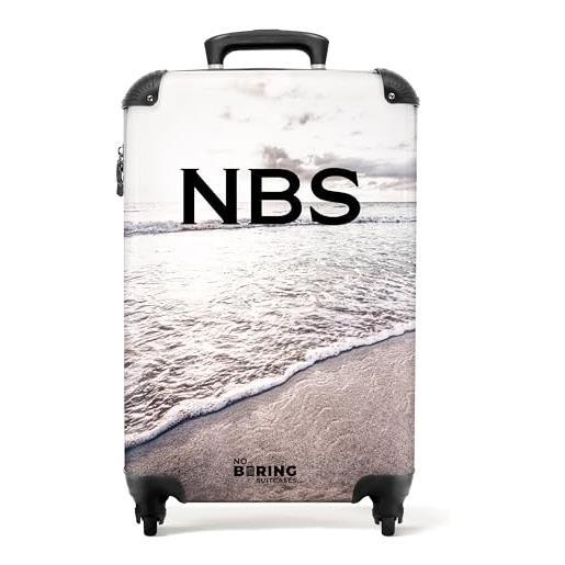 NoBoringSuitcases.com valigia modello, spiaggia con mare, handgepäck, bagaglio per bambini
