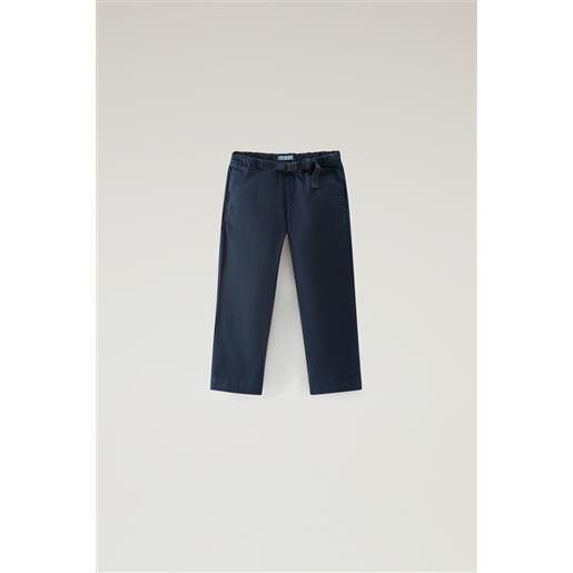 Woolrich pantaloni da bambino tinti in capo in cotone elasticizzato blu taglia 4