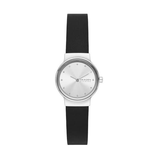 Skagen freja orologio per donna, movimento al quarzo con cinturino in acciaio inossidabile o in pelle, nero e bianco, 26mm