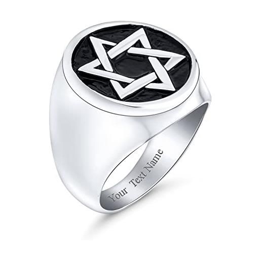 Bling Jewelry personalizza l'anello religioso magen di david hanukkah star of david bar mitzvah per uomini con smalto in acciaio inossidabile tonalità argento inciso su cerchio