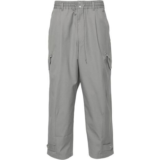 Y-3 pantaloni affusolati con stampa - grigio