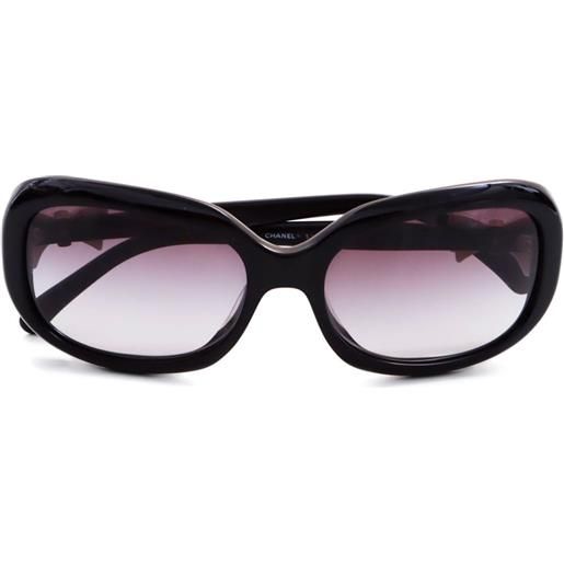 CHANEL Pre-Owned - occhiali da sole ovali anni 2000 - donna - plastica - taglia unica - nero