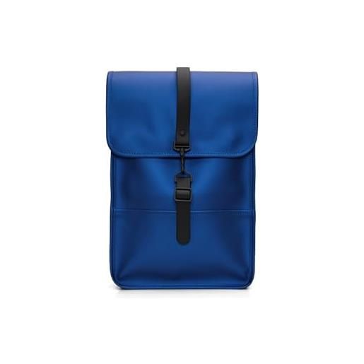RAINS zaino rains modello backpack mini è realizzato in tessuto pu impermeabile firmato rains, progettato per essere robusto, duraturo e piacevole al tatto, colore blu storm non definito storm 10 one