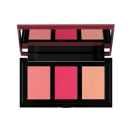 Diego dalla Palma strike a pose compact face powder