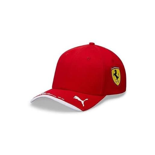 Ferrari scuderia, team cap kids, dettaglio a righe italiane, cinturino posteriore regolabile, logo team e sponsor, prodotti ufficiali