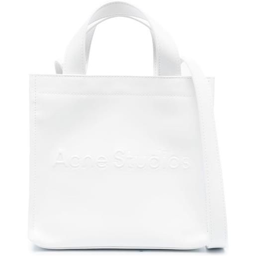 Acne Studios borsa tote con logo goffrato - bianco