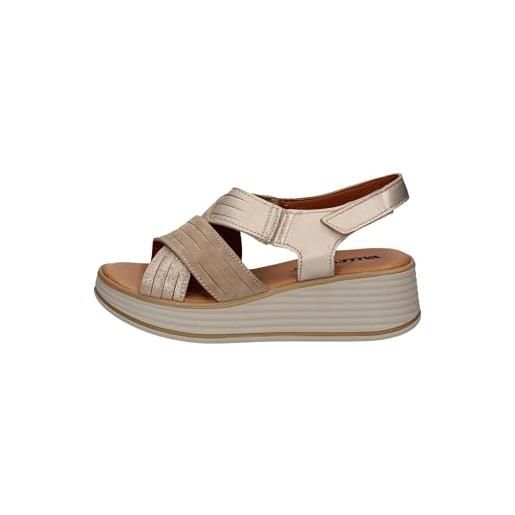 Valleverde sandali donna 49311 in pelle tortora modello casual. Una calzatura comoda adatta per tutte le occasioni. Primavera-estate 2023. Eu 38