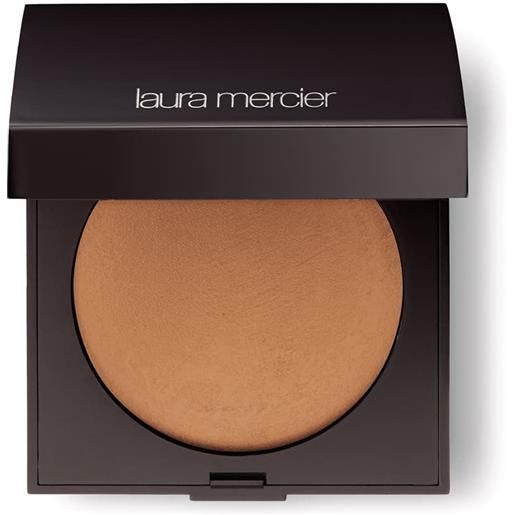 Laura Mercier matte radiance baked powder terra bronzer-04