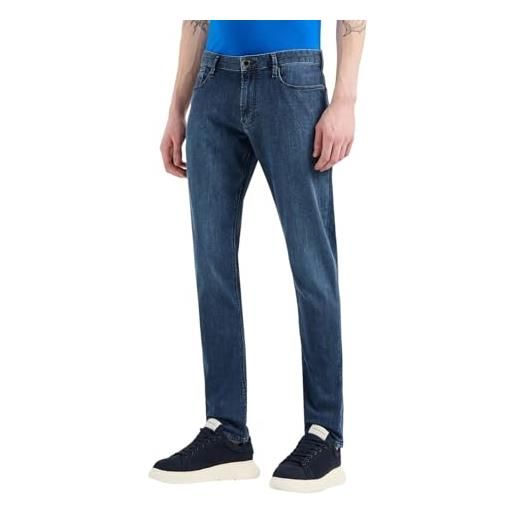 Emporio Armani jeans da uomo marchio, modello 5 tasche 8n1j061d85z, realizzato in cotone. 38 blu