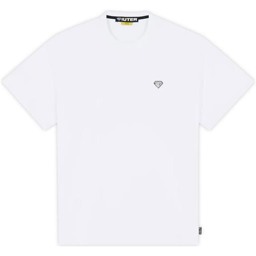 IUTER t-shirt heart logo