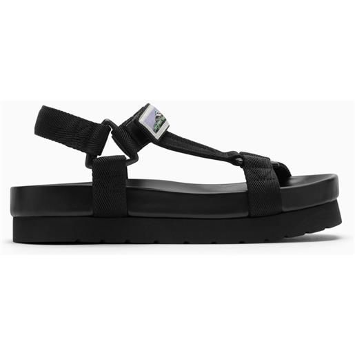 Bottega Veneta sandalo nero in materiale tessile con patch logo
