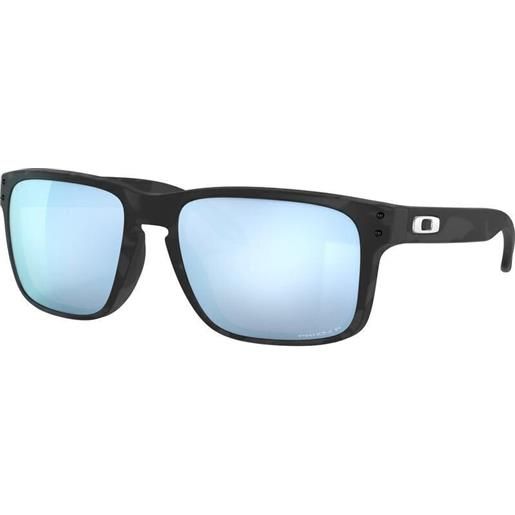 Oakley holbrook 9102t955 matte black camo/prizm deep water polarized occhiali lifestyle
