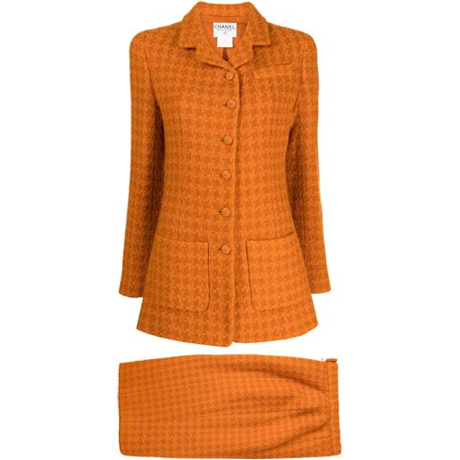 CHANEL Pre-Owned - tailleur con gonna 1995 - donna - nylon/lana/seta - 38 - arancione