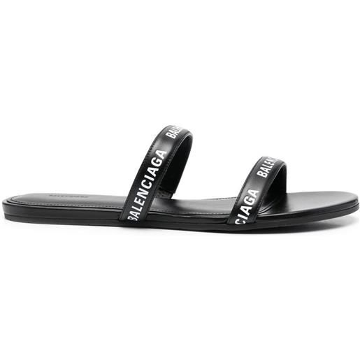 Balenciaga sandali con stampa - nero