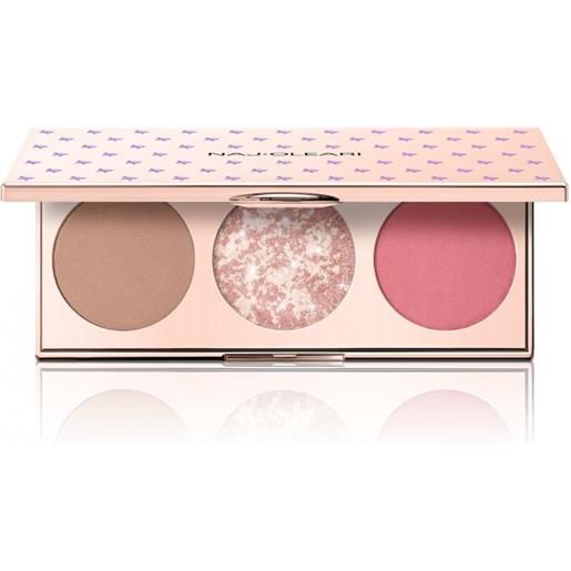 Naj Oleari never without face palette