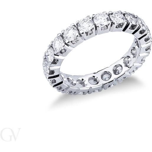 Gioielli di Valenza anello eternity a griffe in oro bianco 18k con diamanti da 0,12 ct