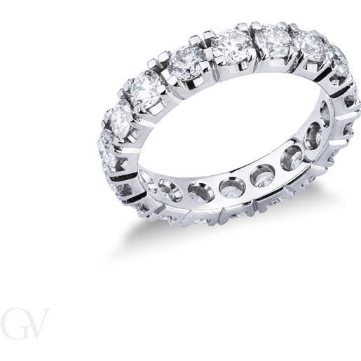 Gioielli di Valenza anello eternity a griffe in oro bianco 18k con diamanti da 0,15 ct