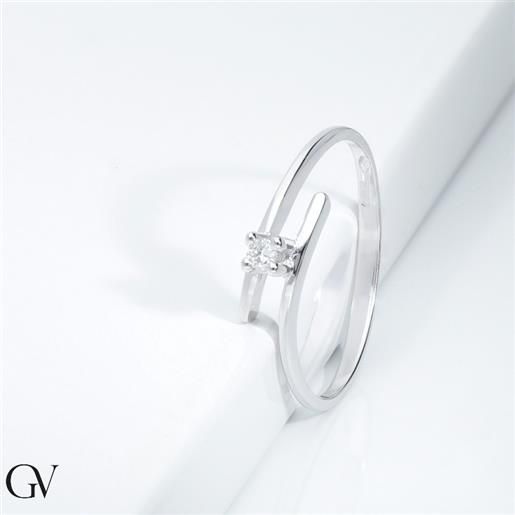 Gioielli di Valenza anello solitario valentino in oro bianco 18k con diamante, ct 0,04