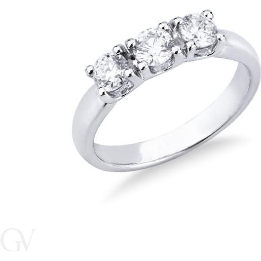 Gioielli di Valenza anello trilogy a quattro griffe in oro bianco 18k con diamanti