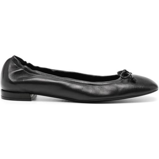 Stuart Weitzman stringate bria 15mm - nero