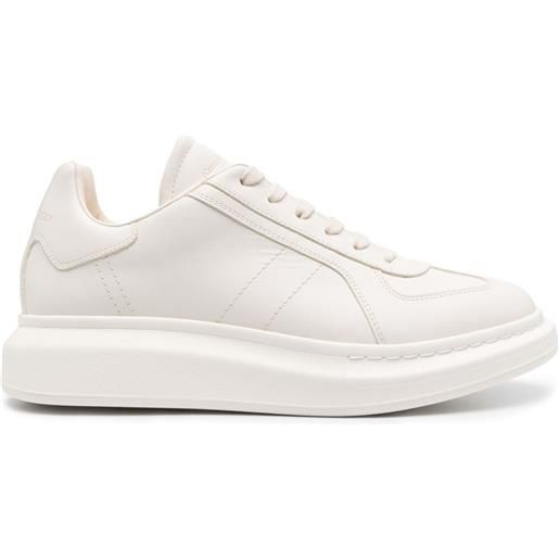Alexander McQueen sneakers retro oversize - toni neutri