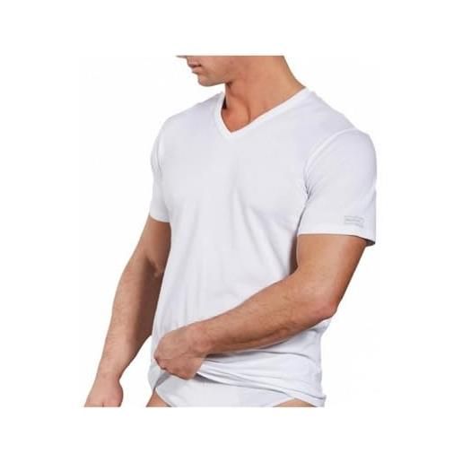 Magliette uomo scollo av on sale