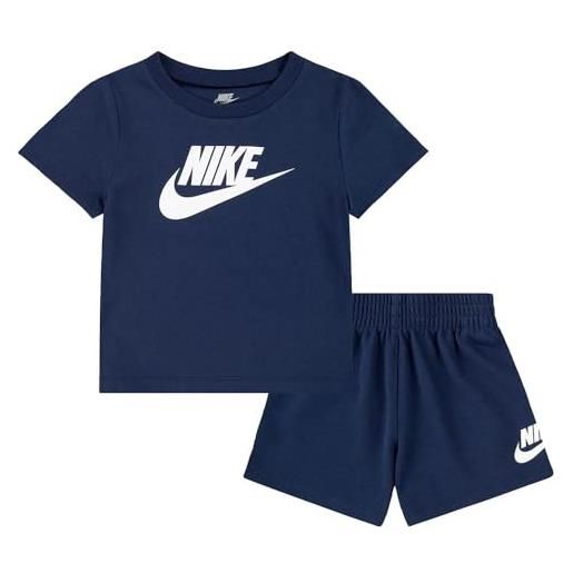 Nike club tee & short set