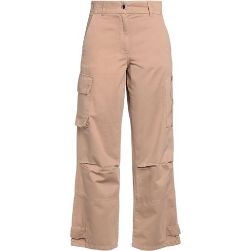 SECOND FEMALE - cargo