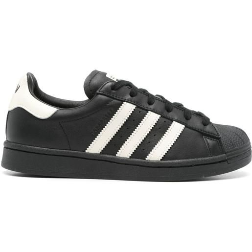 Collezione scarpe donna adidas superstar nere prezzi sconti Drezzy