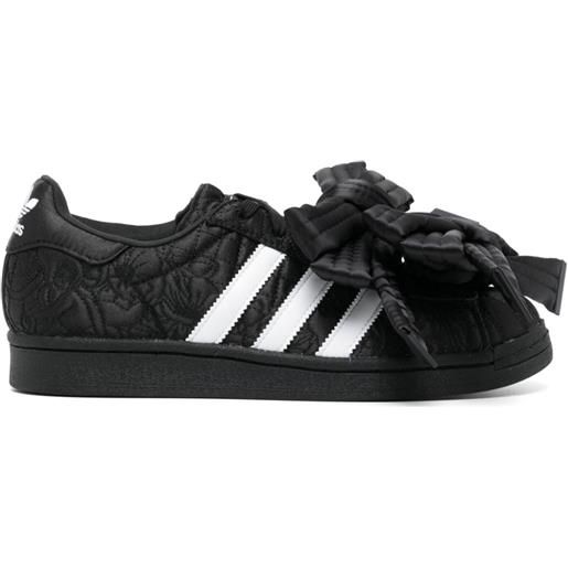 Collezione scarpe donna adidas superstar nere prezzi sconti Drezzy