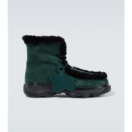 Burberry stivaletti in suede con shearling
