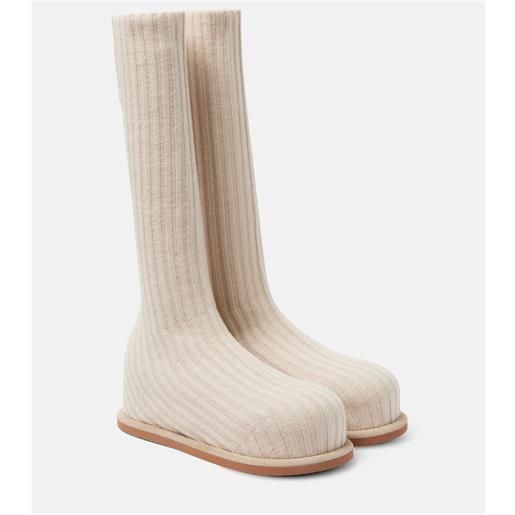 Amina Muaddi stivali veneda 15 in maglia a coste