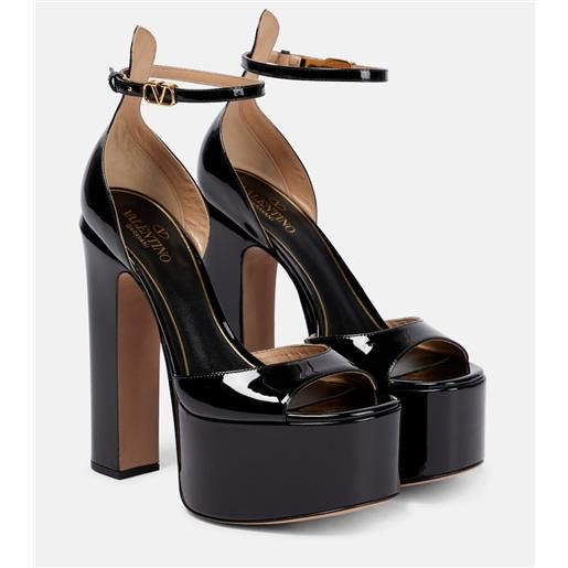 Valentino Garavani sandali tan-go 155 in vernice con plateau