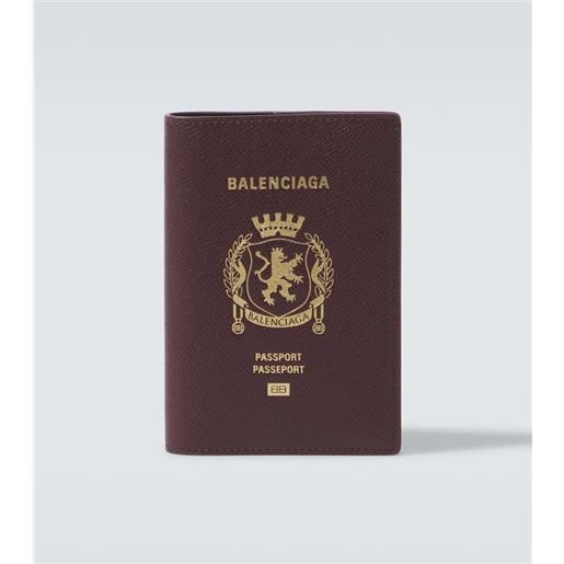 Balenciaga porta passaporto in pelle con logo