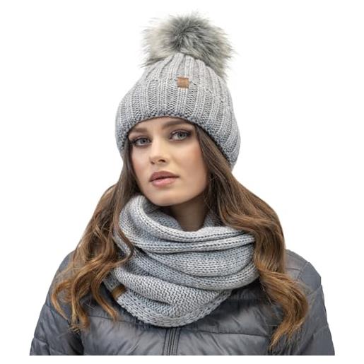 Vivisence set invernale da donna cappello con pom-pon ecologico e scaldacollo avvolgente fodera in pile morbido antistatico ideale per il freddo, grigio chiaro, taglia unica