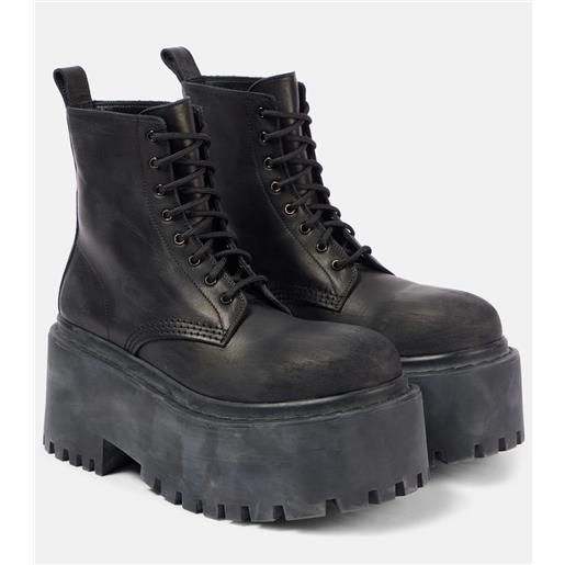 Balenciaga anfibi strike in pelle con platform